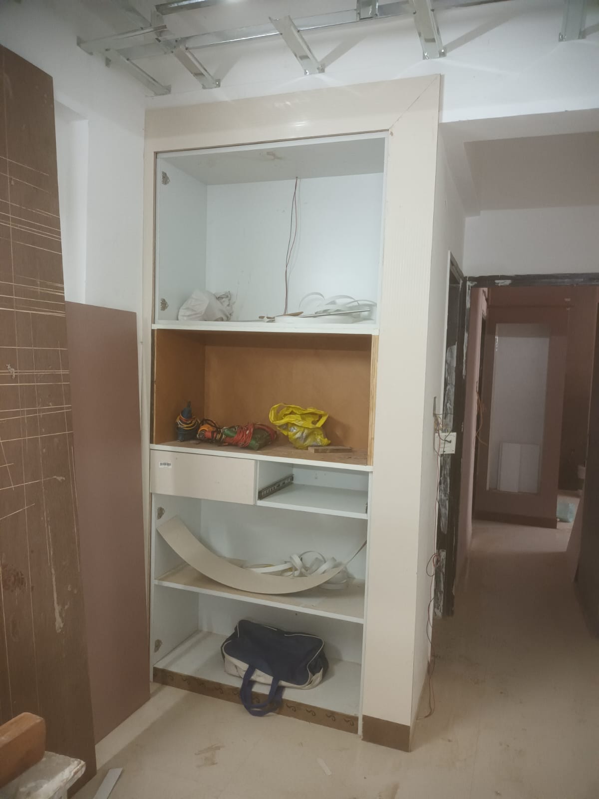 Wardrobes & Bedroom by VS Furnitures Indore — design 3